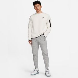Nike sportswear Tech Fleece men’s pants